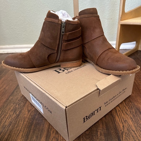 Born | Moraga in Glazed Ginger Distressed (Brown) - Picture 10 of 12